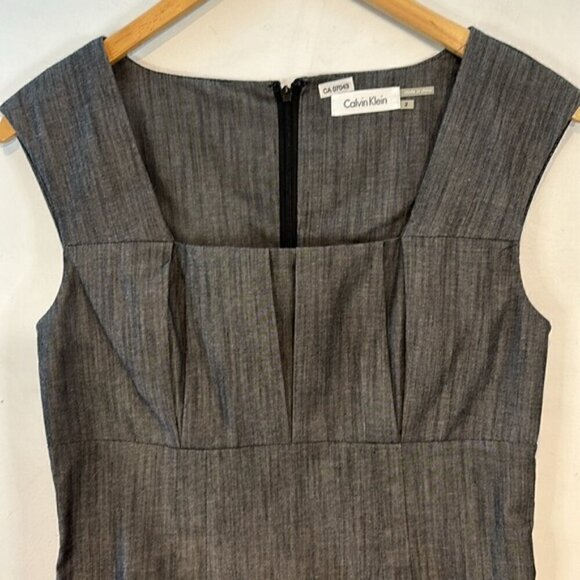 Calvin Klein Womens Sheath Dress Gray Sleeveless Square Neck Zip Pleated Size 2 - Picture 2 of 7